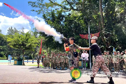 新兵入營