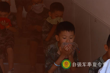 火場逃生